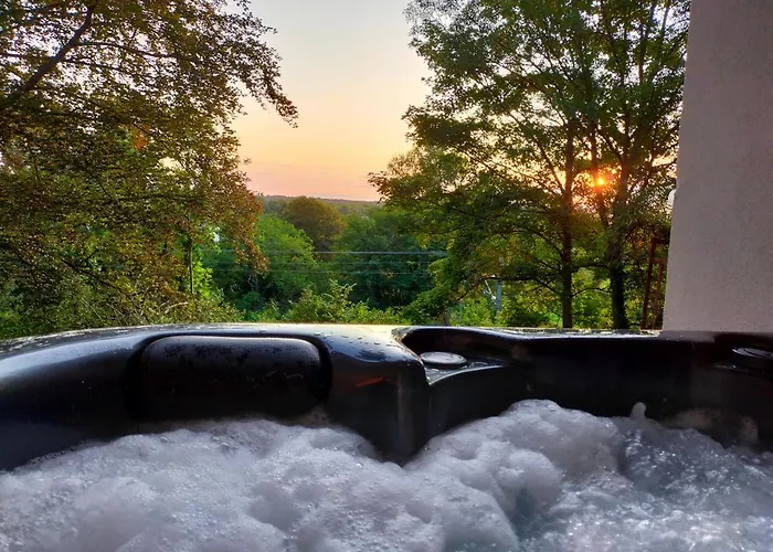 Lägenhet Reve De Panda Avec Sauna Et Jacuzzi Privatif