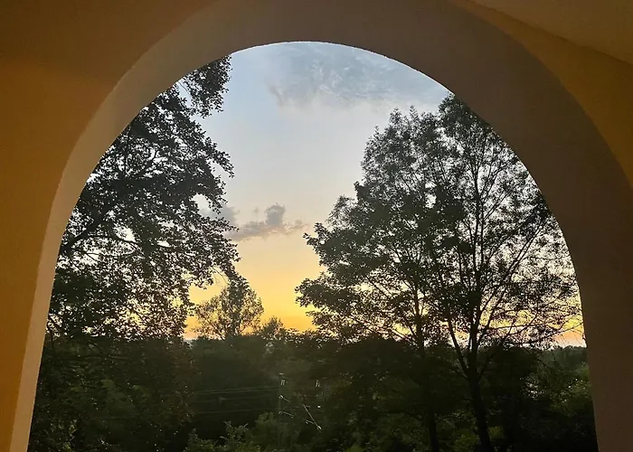 Reve De Panda Avec Sauna Et Jacuzzi Privatif Апартаменты Abrest